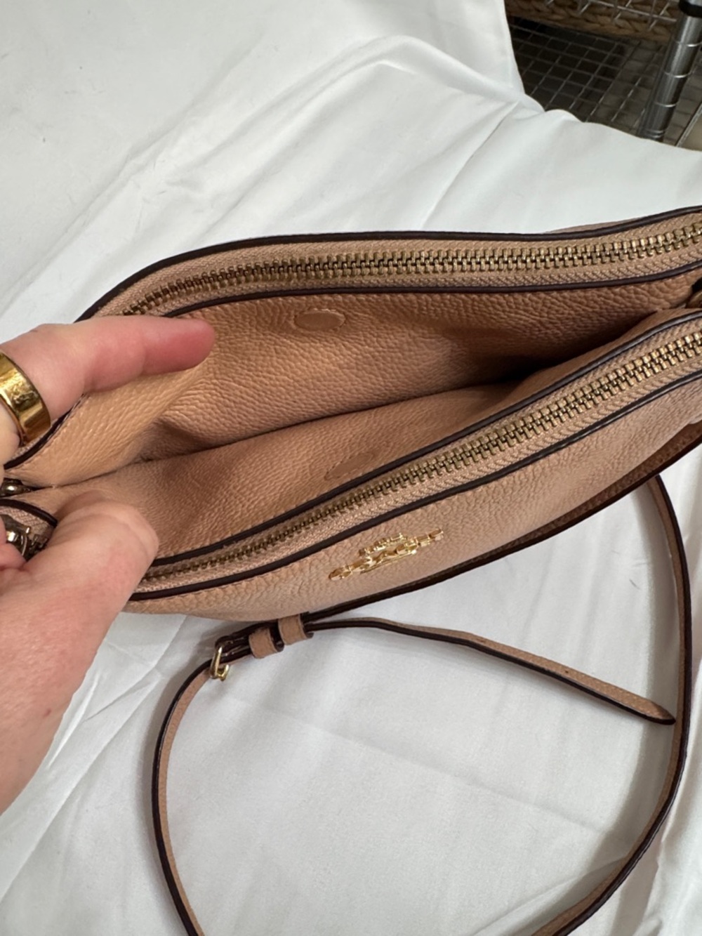 Coach Lyla rivet Tan Pebbled Leather Studded Crossbody - Picture 8 of 10